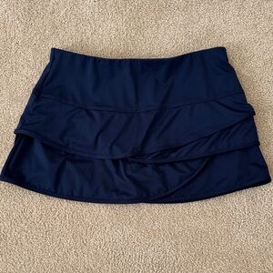 Lucky in Love Navy Scallop Skirt M Tiered Tennis